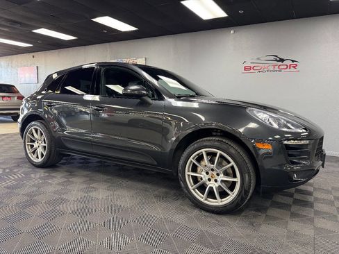 Used 2018 Porsche Macan S image 1