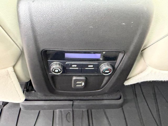 Used 2022 Buick Enclave Essence w/ Experience Buick Package AWD/4WD image 13