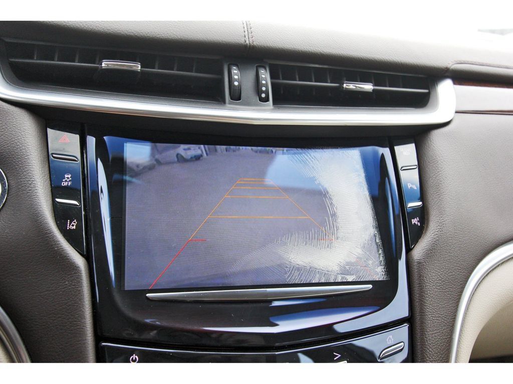 Used 2014 Cadillac XTS Luxury w/ Driver Awareness Package FWD image 22