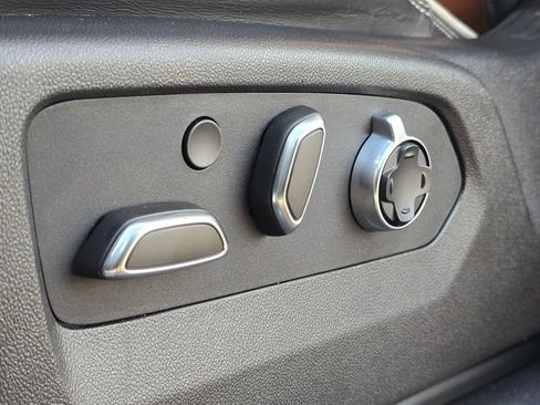 Used 2024 GMC Sierra 3500 Denali Ultimate image 63