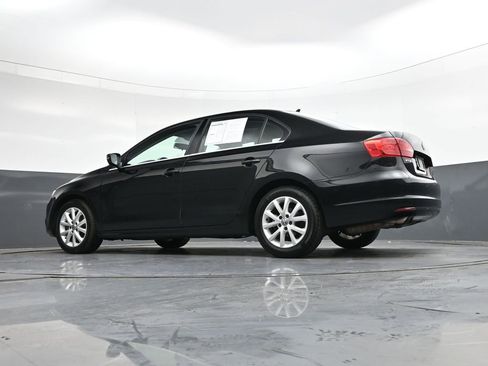 Used 2014 Volkswagen Jetta SE image 36