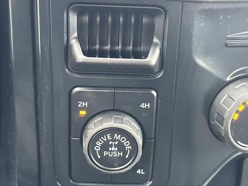 New 2025 Ford F150 XL w/ Equipment Group 103A High image 29