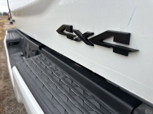 Used 2025 RAM 2500 Big Horn image 12