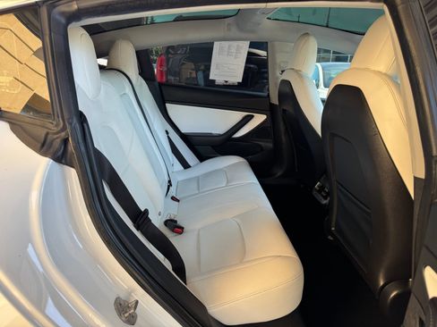 Used 2018 Tesla Model 3 Long Range AWD/4WD image 15