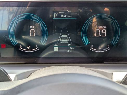 Used 2025 Hyundai Tucson SEL AWD/4WD image 15