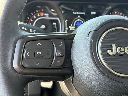 New 2026 Jeep Gladiator Willys image 34