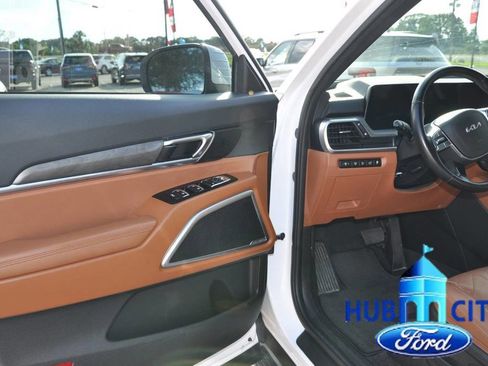Used 2023 Kia Telluride EX X-Line image 11