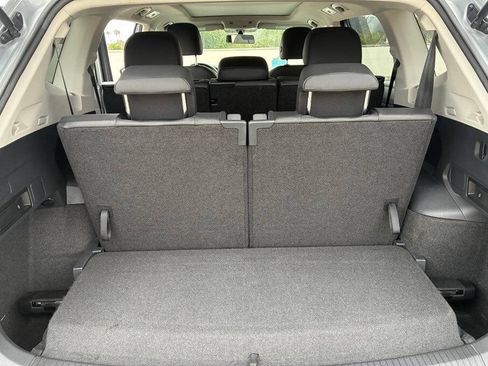 Used 2020 Volkswagen Tiguan SE w/ Panoramic Sunroof Package FWD image 40