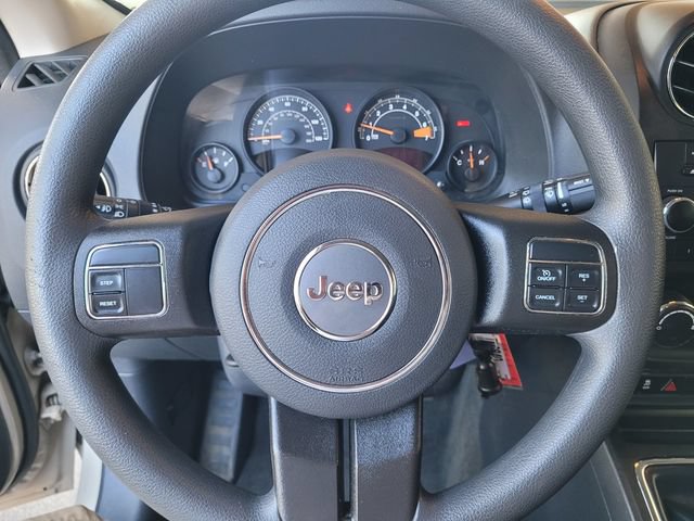 Used 2017 Jeep Patriot Sport FWD image 26