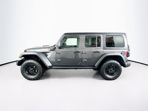 Used 2024 Jeep Wrangler Unlimited AWD/4WD image 4