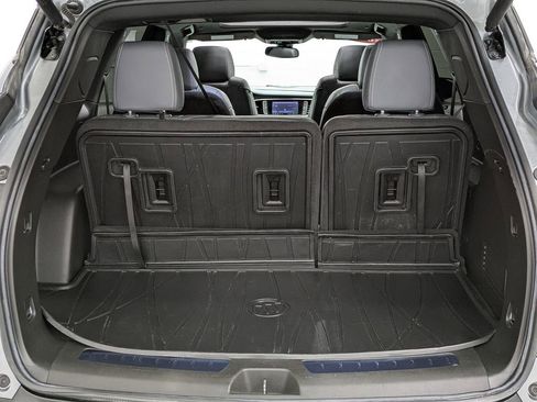 Used 2023 Buick Enclave Essence w/ Experience Buick Package AWD/4WD image 20