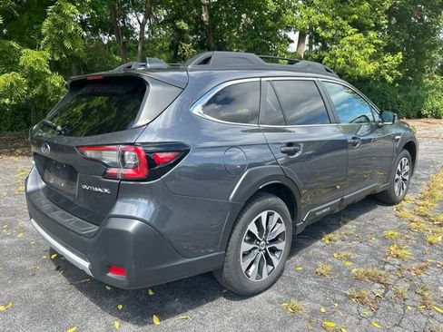 Certified 2024 Subaru Outback Limited AWD/4WD image 5