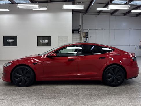 Used 2021 Tesla Model S Long Range image 16