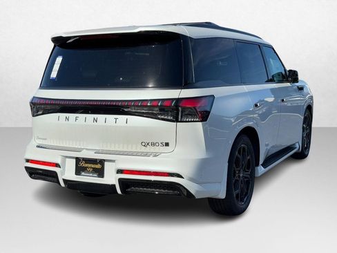 New 2026 INFINITI QX80 4WD image 3