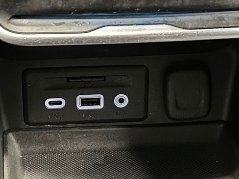 Used 2018 GMC Terrain Denali w/ Advanced Safety Package image 13