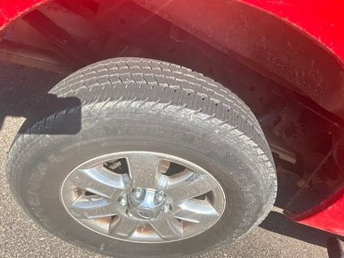 Used 2013 Ford F150 XLT w/ Luxury Equipment Group AWD/4WD image 4