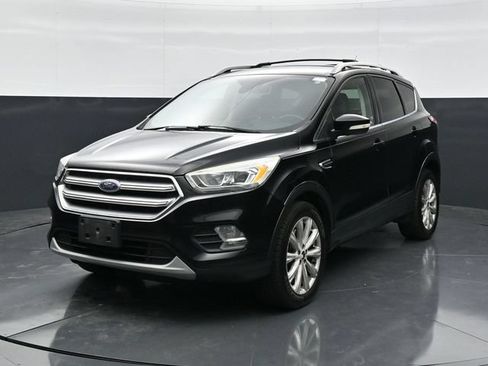 Used 2017 Ford Escape Titanium AWD/4WD image 5
