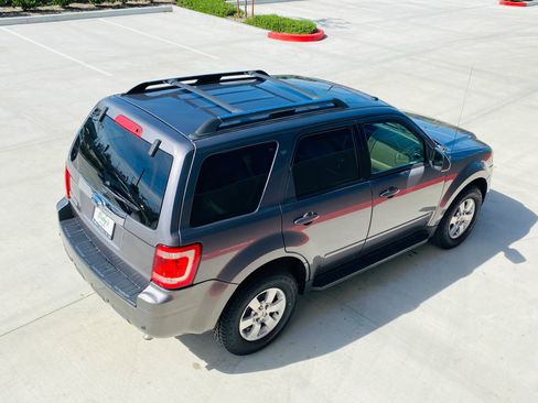 Used 2009 Ford Escape Limited image 10