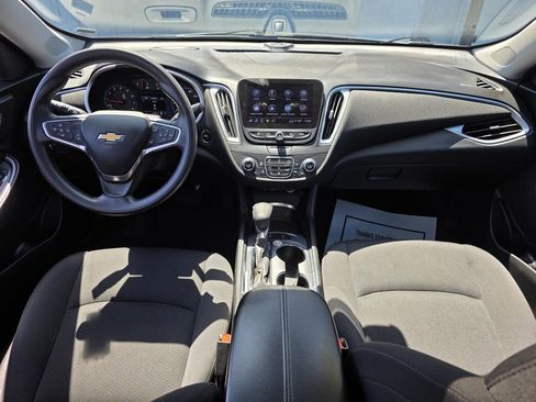 Used 2024 Chevrolet Malibu LT FWD image 25