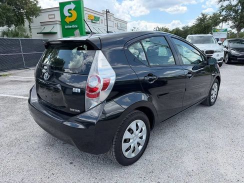 Used 2012 Toyota Prius C One FWD image 5