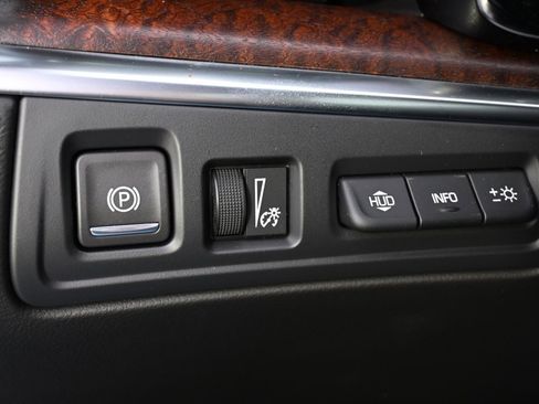 New 2025 Cadillac XT5 Premium Luxury w/ Technology Package image 24