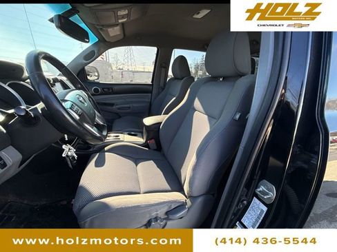 Used 2012 Toyota Tacoma 4x4 Double Cab image 17