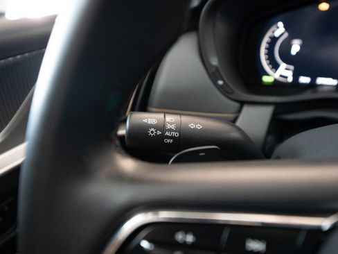 Used 2024 MAZDA CX-90 Plug-In Hybrid w/ Preferred AWD/4WD image 13