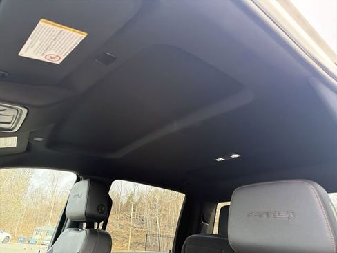 Used 2022 GMC Sierra 2500 AT4 AWD/4WD image 19