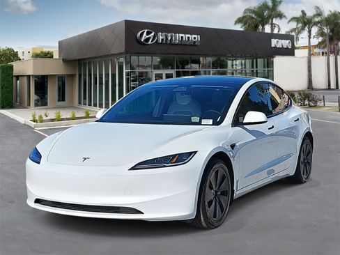 Used 2024 Tesla Model 3 Long Range image 7