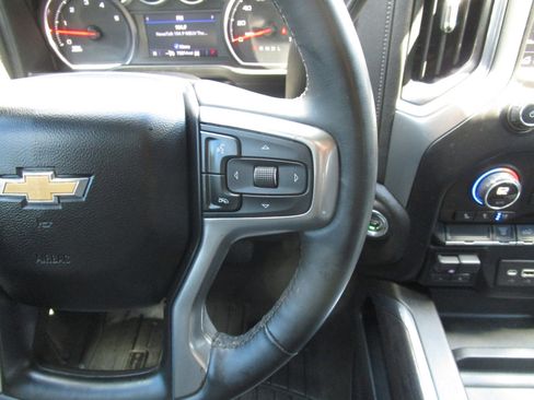 Used 2023 Chevrolet Silverado 2500 LTZ w/ LTZ Convenience Package image 13