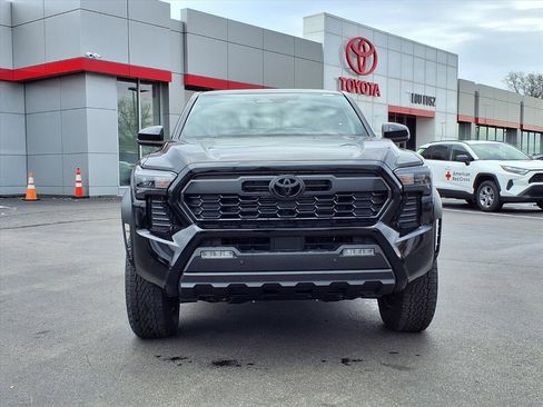 New 2026 Toyota Tacoma TRD Off-Road w/ TRD Off Road Upgrade Package AWD/4WD image 27