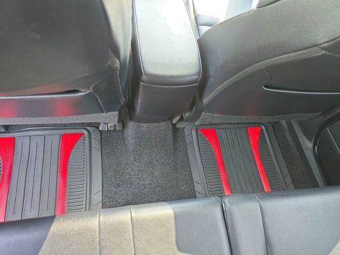 Used 2013 Toyota RAV4 Limited AWD/4WD image 20