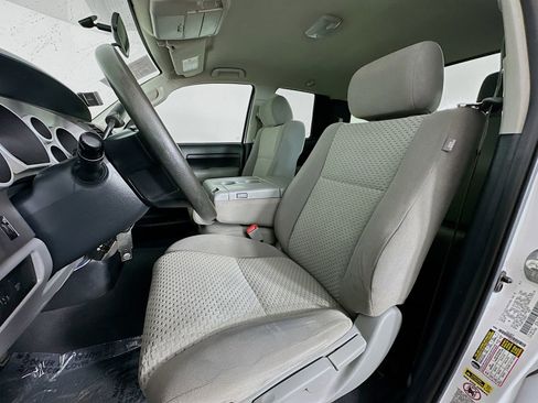 Used 2012 Toyota Tundra 4x4 Double Cab w/ Tow Pkg image 19