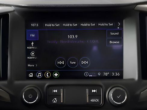 Used 2024 GMC Terrain AT4 w/ Tech Package image 13