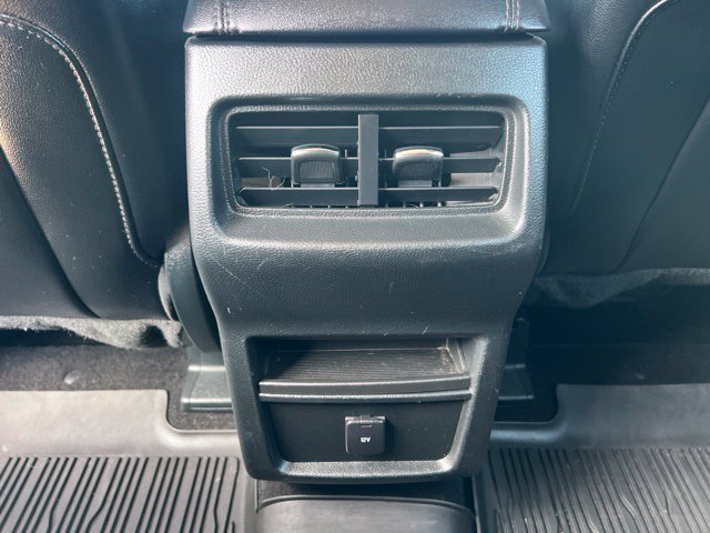 Used 2019 Ford Edge SEL w/ Equipment Group 201A AWD/4WD image 19