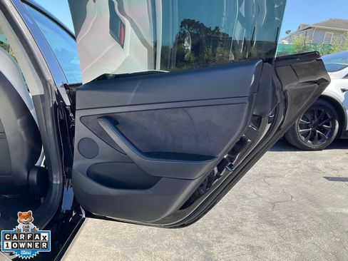Used 2022 Tesla Model 3 Long Range AWD/4WD image 63