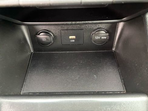 Used 2023 Hyundai Kona SEL image 32