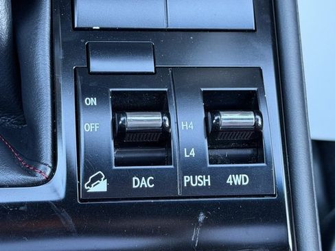 Used 2021 Lexus GX 460 Premium image 32