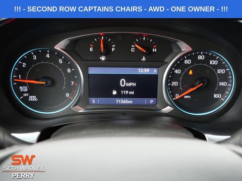 Used 2023 Chevrolet Traverse LT image 20