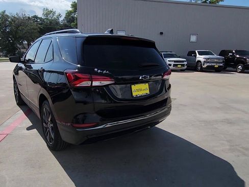 Used 2023 Chevrolet Equinox RS w/ LPO, Floor Liner Package FWD image 7