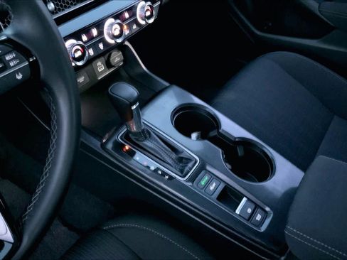 Used 2023 Honda Civic EX image 16