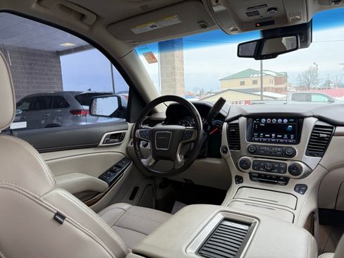 Used 2019 GMC Yukon Denali image 29