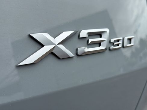 Used 2025 BMW X3 xDrive30i AWD/4WD image 11