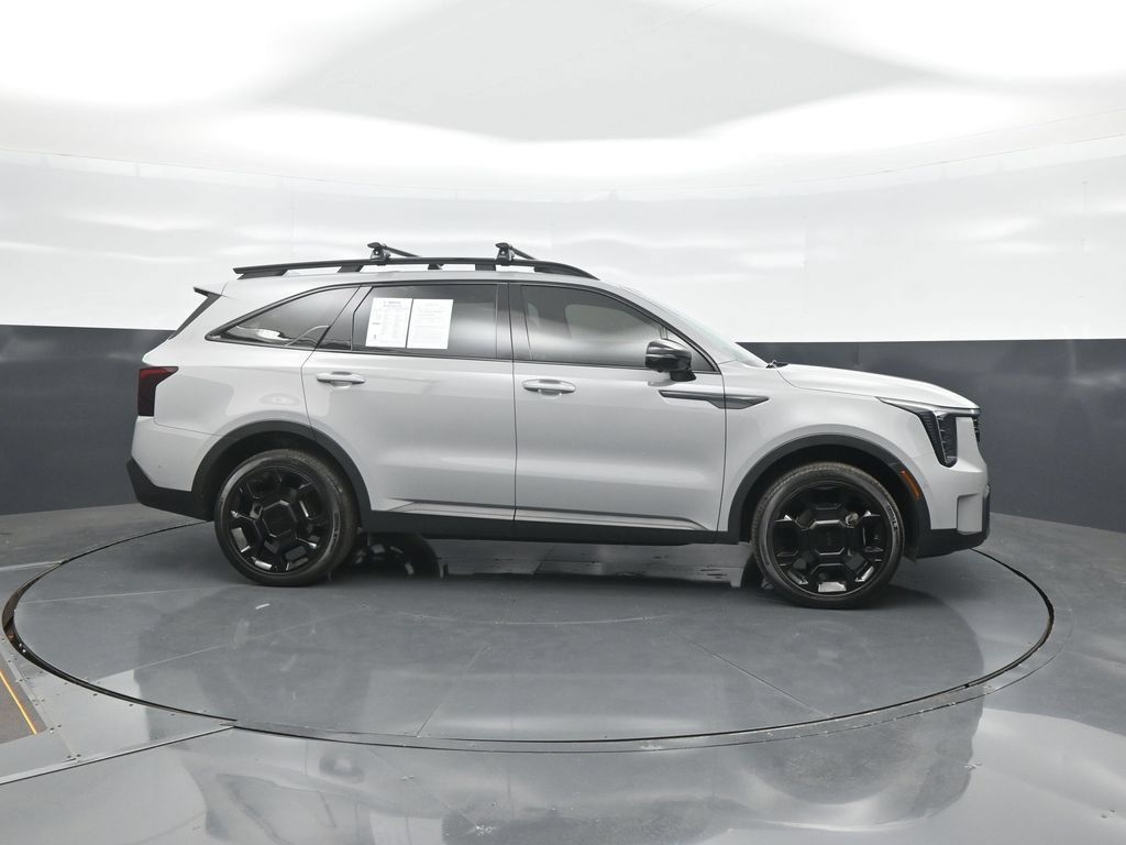 Used 2025 Kia Sorento SX AWD/4WD image 8