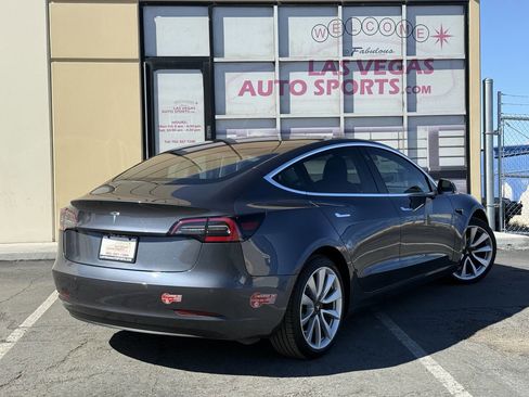 Used 2018 Tesla Model 3 Long Range image 7