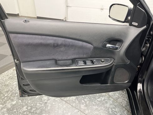 Used 2012 Chrysler 200 S image 6