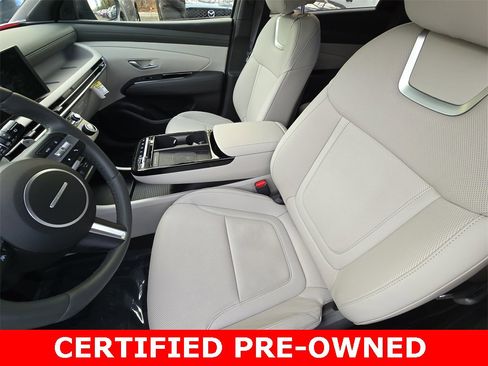 Certified 2025 Hyundai Tucson Limited image 16