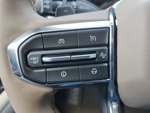 New 2026 GMC Yukon XL Denali w/ Denali Reserve Package image 21