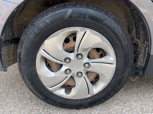 Used 2014 Honda Civic LX image 4