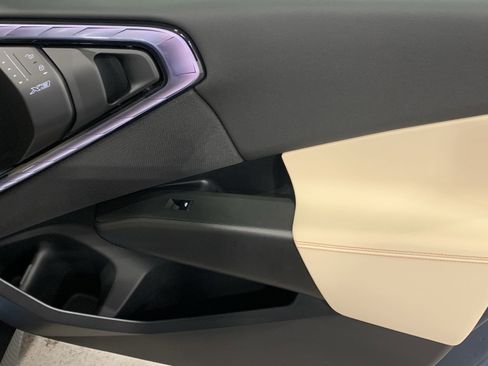 Used 2025 BMW X3 xDrive30i w/ Convenience Package image 26